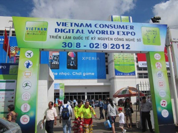 Vietnam Consumer Digital World Expo_2012