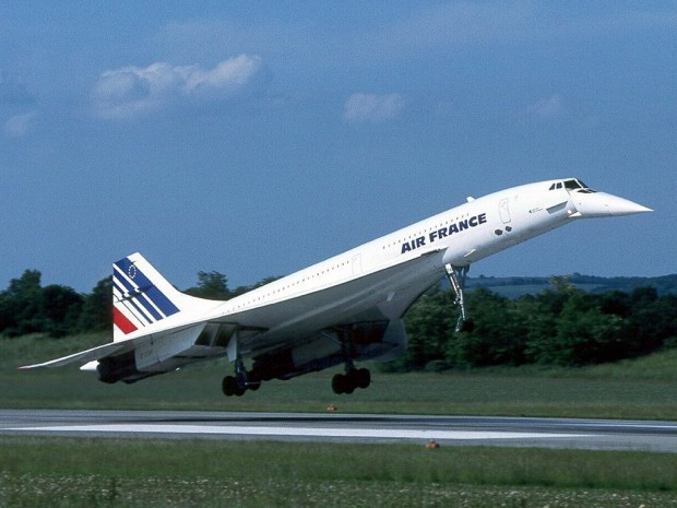 Concorde_supersonic_jet