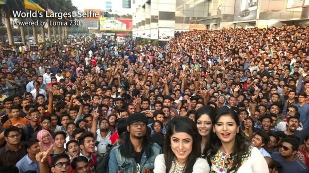 lumia-730-worlds-largest-selfie-bangladesh