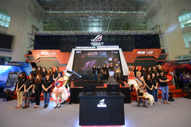 151016-asus-expo-hanoi-08_resize