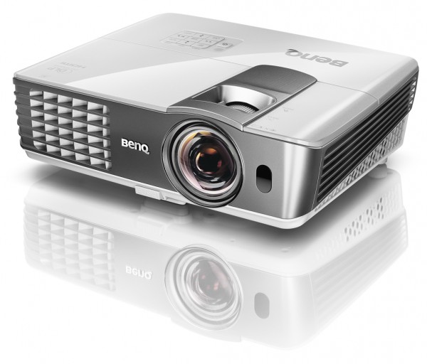 121205-benq-projector-w1080st-1024-03