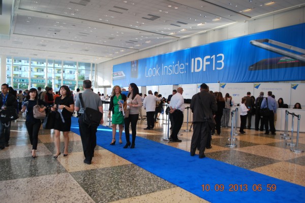 130910-phphuoc-sanfrancisco-idf-intel-011_resize