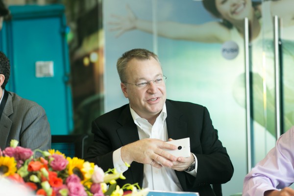 131029-nokia-stephen-elop-hcm-01