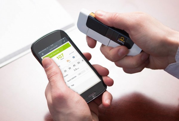 iphone-blood-glucose-tester-2