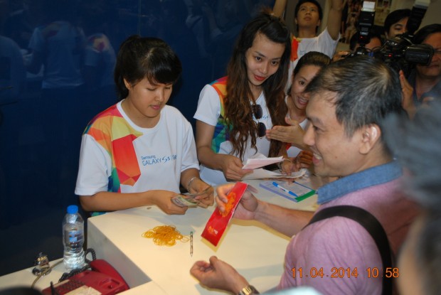 140411-phphuoc-galaxy-s5-031_resize