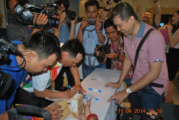 140411-phphuoc-galaxy-s5-034_resize