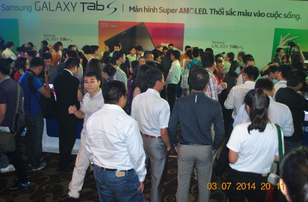 140703-samsung-galaxy-tab-s-hcm-022_resize