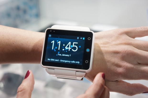 Neptune Pine smartwatch-01