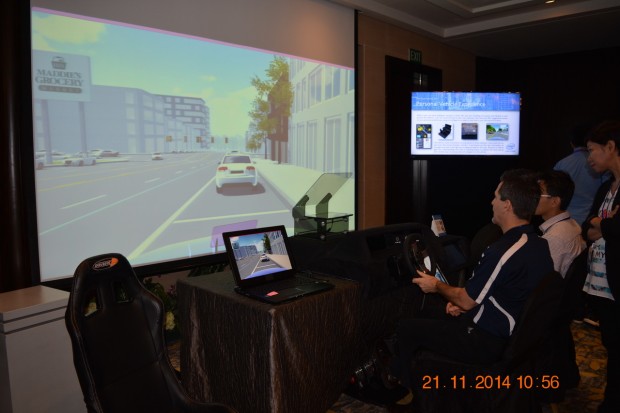 141121-php-singapore-intel-future-showcase-030_resize