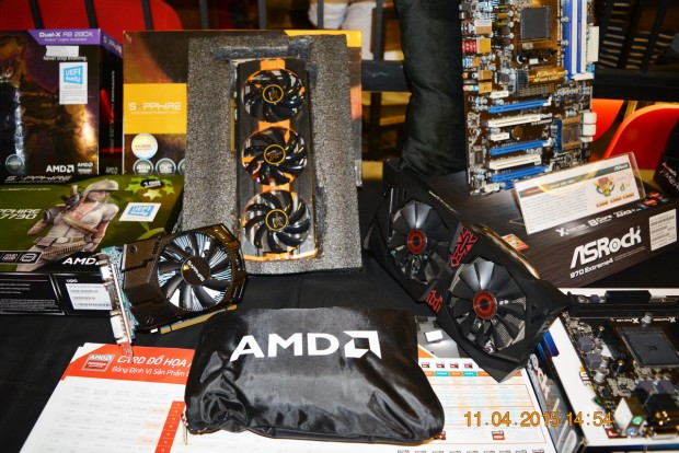 150411-amd-offiline-hcm-06_resize