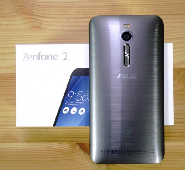 Asus-ZenFone-2-box2