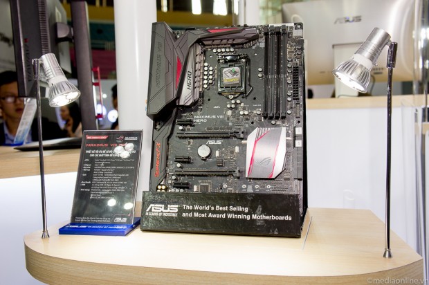 asus-expo-2015-087