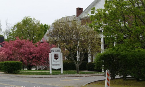 Nhà trường bị kiện vì sóng Wi-Fi khiến học sinh bị… bệnh