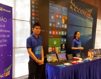 Microsoft Việt Nam giới thiệu những thiết bị Windows 10 cho mùa Giáng sinh 2015