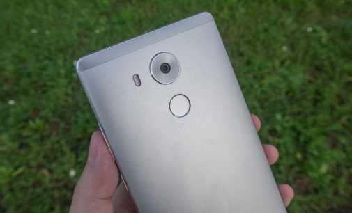 Huawei Mate 8 trình làng tại CES 2016