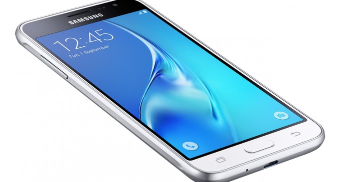Smartphone phổ thông Samsung Galaxy J3 phiên bản 2016 được nâng cấp