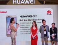 VIDEO: Nữ ca sĩ Mỹ Tâm trở thành Đại sứ thương hiệu smartphone của Huawei ở Việt Nam