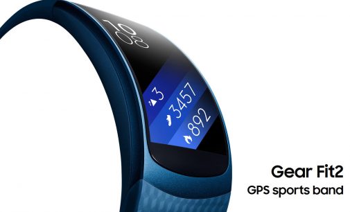 Vòng đeo tay thể thao thông minh Samsung Gear Fit2 tích hợp GPS