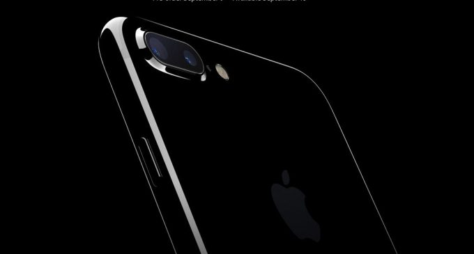 Tất tần tật thông tin về bộ đôi Apple iPhone 7 và Apple Watch Series 2