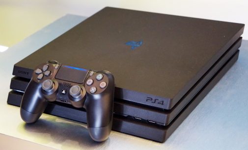 Sony Việt Nam chính thức bán máy chơi game PlayStation 4 thế hệ mới