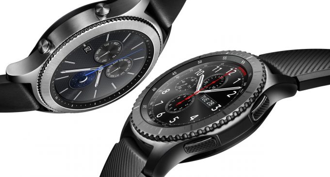Đồng hồ thông minh Samsung Gear S3 giá 7.990.000 đồng tại Việt Nam