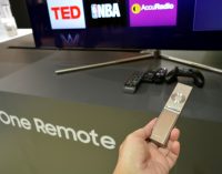 Chỉ còn 1 chiếc remote