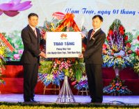 Huawei Việt Nam trao tặng phòng máy tính cho tỉnh Nam Định