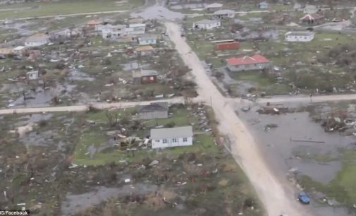 95% nhà cửa ở đảo St Martin đã bị siêu bão Irma tàn phá