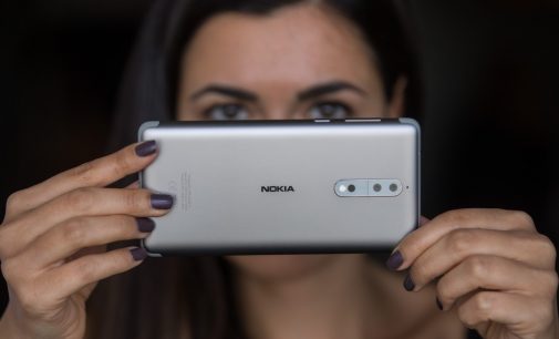 Nokia 8 với camera kép ống kính Zeiss, chụp ảnh Bothie và âm thanh 360 độ