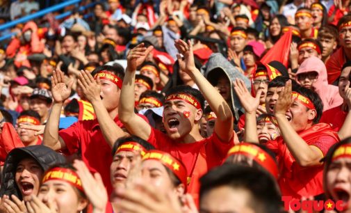 VinaPhone tặng cước data roaming cho cổ động viên Việt Nam sang Trung Quốc xem trận chung kết bóng đá U23 Châu Á