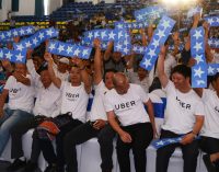 Uber tổ chức xe đưa 1.500 tài xế đối tác về quê ăn Tết