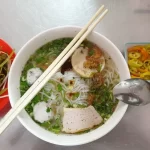 Xài bún đỡ ghiền phở…