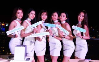 OPPO Việt Nam ra mắt OPPO R17 Pro