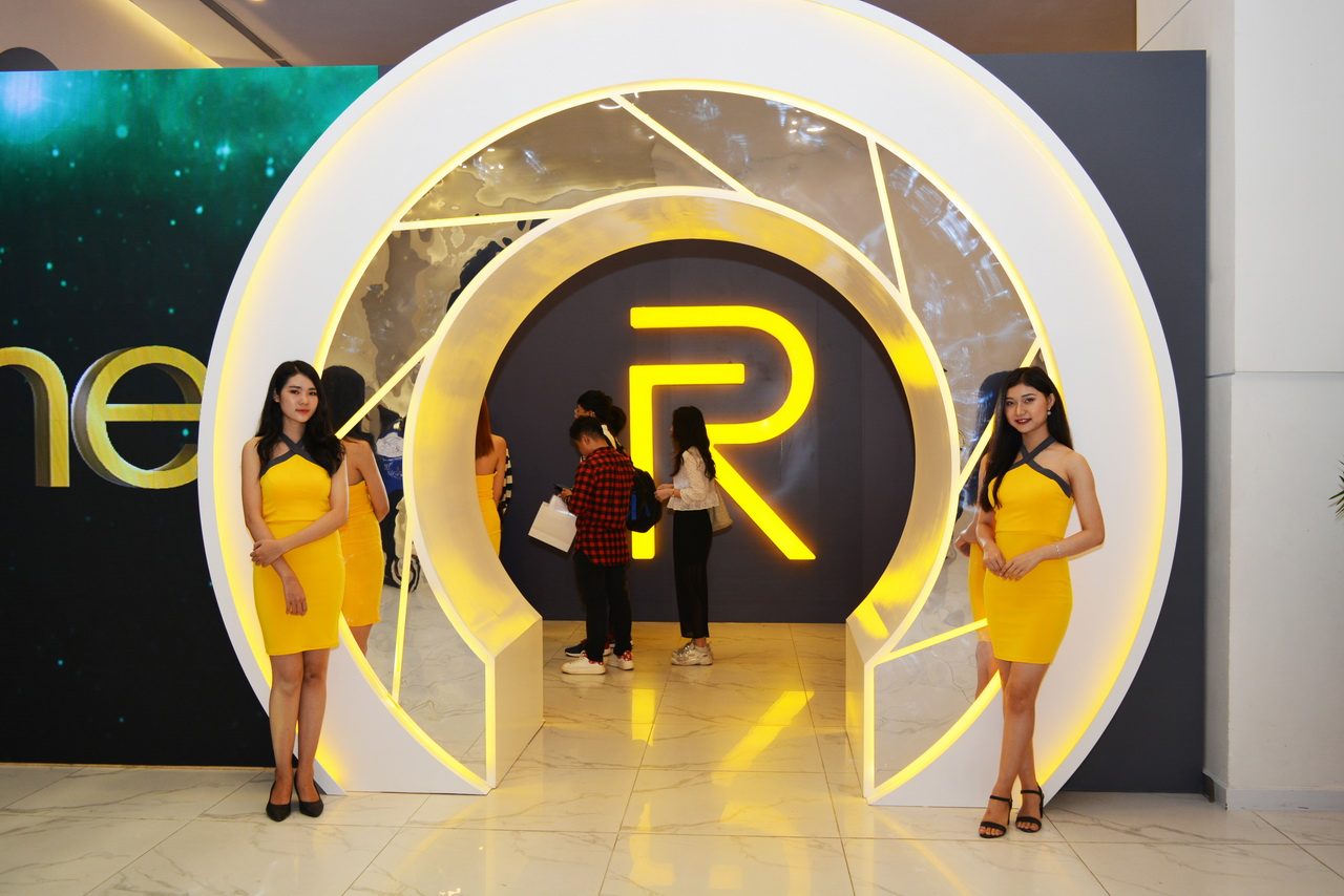 Sự kiện ra mắt smartphone Realme 3 tại TP.HCM chiều 4-4-2019