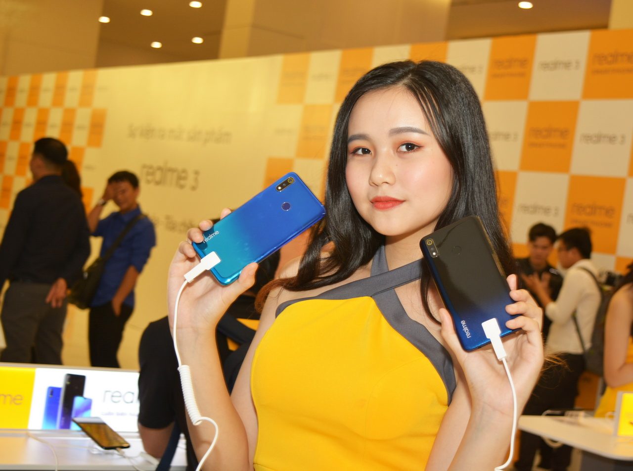 Sự kiện ra mắt smartphone Realme 3 tại TP.HCM chiều 4-4-2019