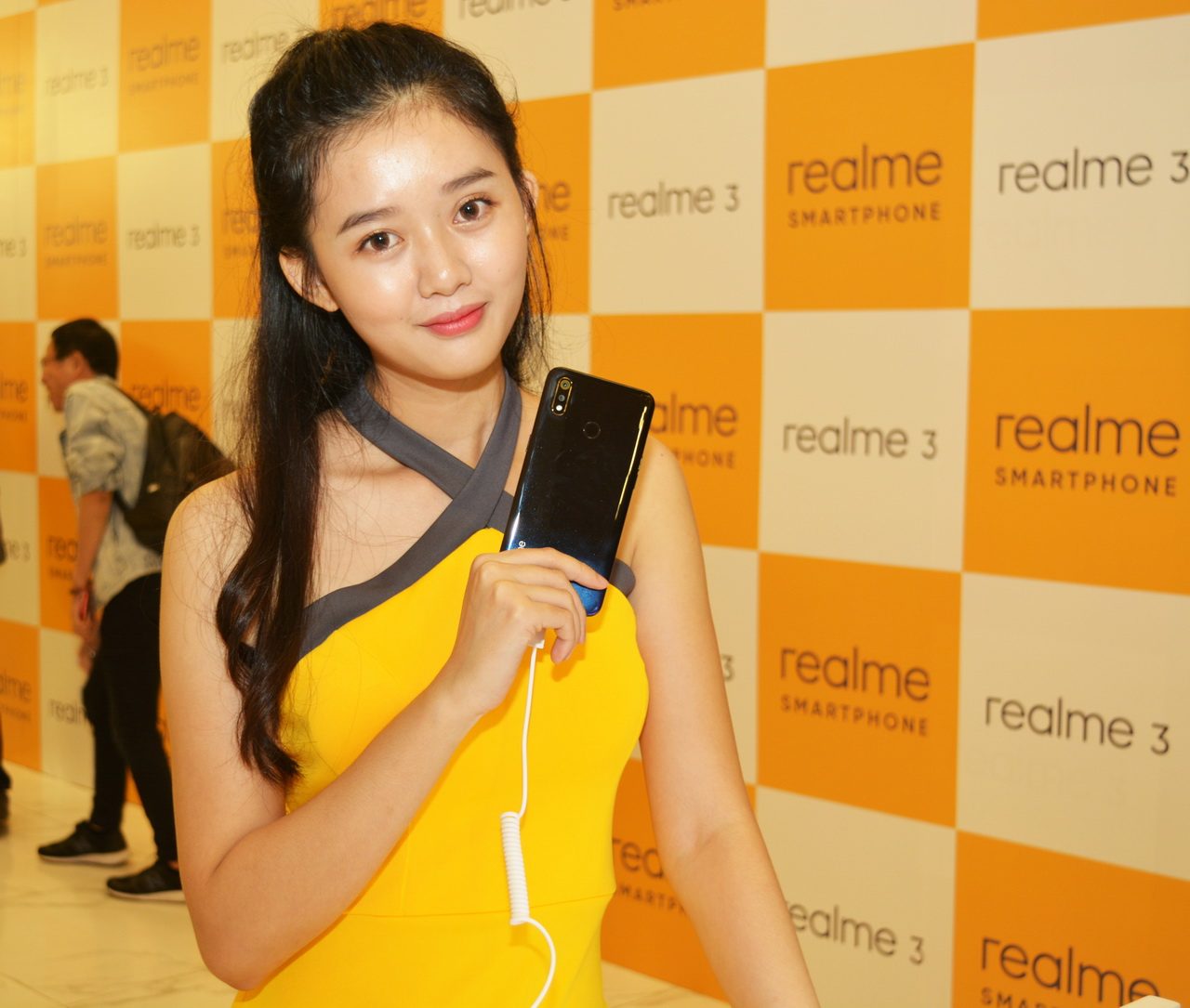 Sự kiện ra mắt smartphone Realme 3 tại TP.HCM chiều 4-4-2019