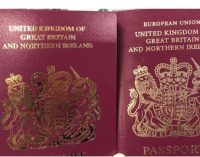 Anh phát hành passport mới gỡ bỏ chữ “EU”
