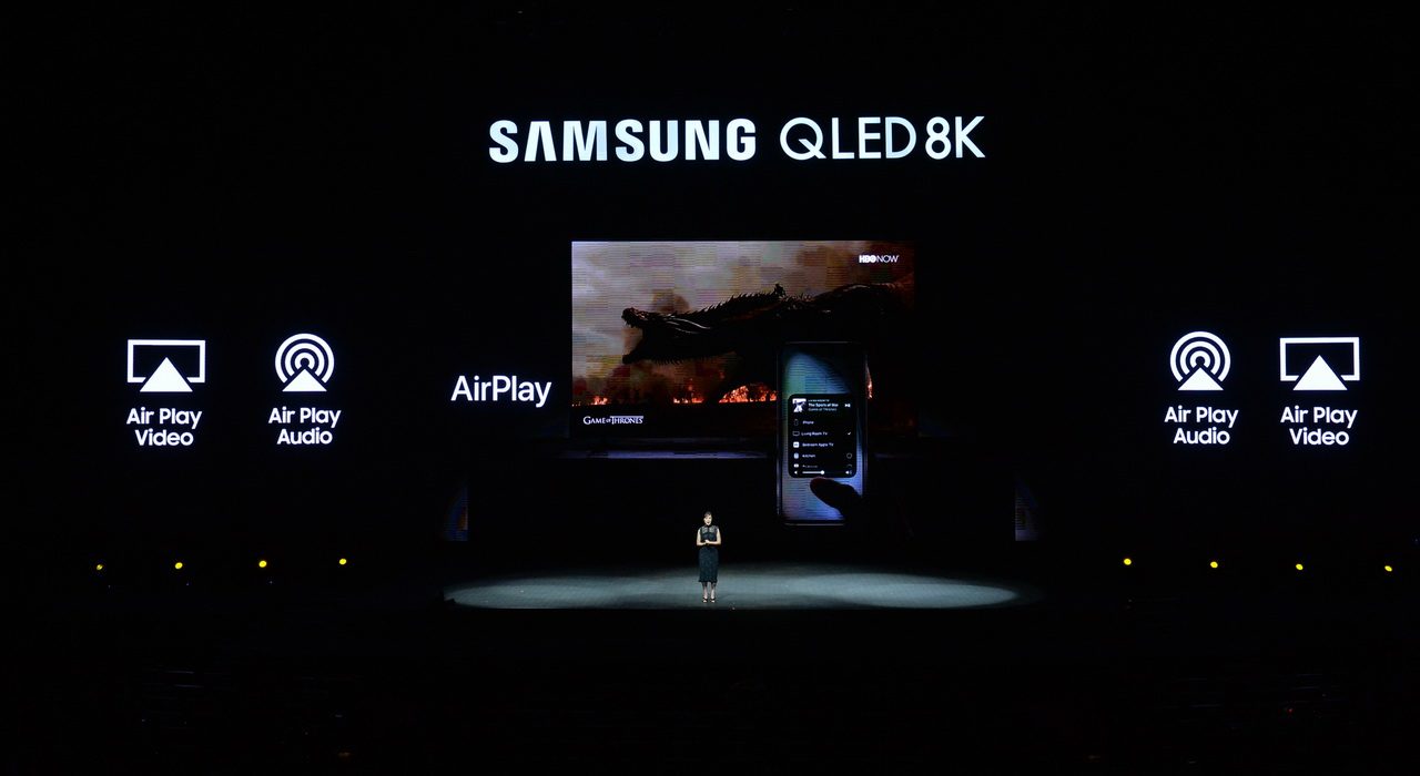 Bà Nguyễn Huyền My tại sự kiện ra mắt TV Samsung QLED 8K 2019 ở Hà Nội ngày 10-4-2019.