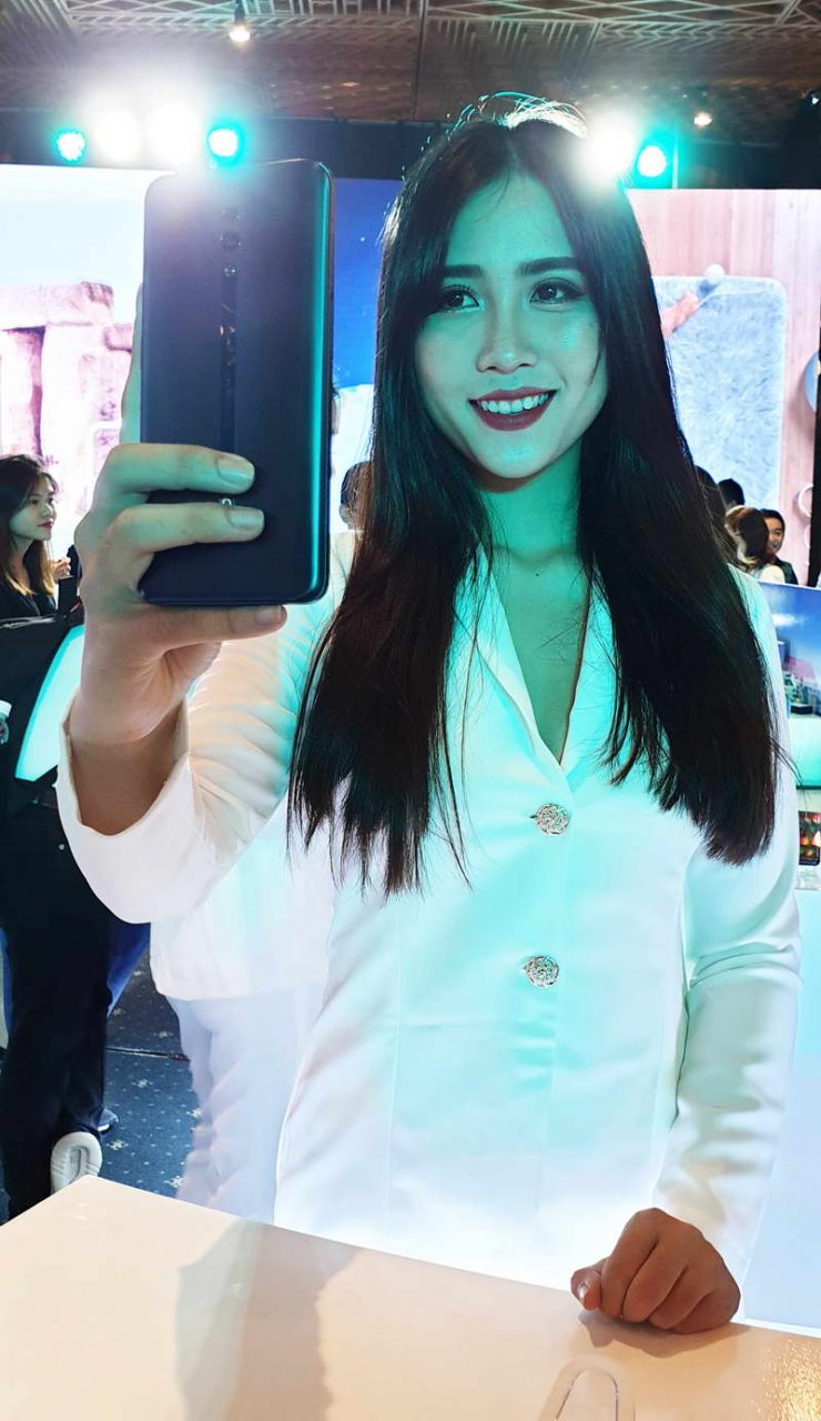OPPO ra mắt smartphone có camera selfie trượt vây cá mập Reno và Reno Zoom 10x ỏ Việt Nam trong sự kiện tại TP.HCM ngày 6-6-2019.