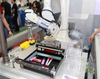 Epson lần đầu tiên giới thiệu các giải pháp robot công nghiệp tại Việt Nam