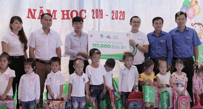 Grab Việt Nam tặng 117.000 bữa ăn cho học sinh vùng cao
