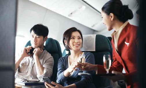 Cathay Pacific nâng cấp hệ thống giải trí trên chuyến bay phong phú hơn gấp 4 lần