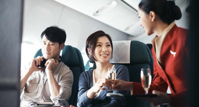 Cathay Pacific nâng cấp hệ thống giải trí trên chuyến bay phong phú hơn gấp 4 lần