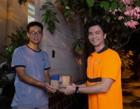 CEO Lazada Việt Nam nửa khuya đi giao iPhone 11 Pro cho khách hàng