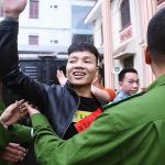 Thái độ của cộng đồng