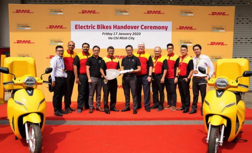 DHL Express đưa xe máy điện vào danh mục giao nhận “xanh” tại Việt Nam