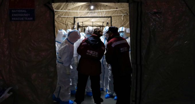 CẬP NHẬT về dịch Wuhan 2019-nCoV sáng 9-2-2020: số người tử vong vượt qua mốc 800, ngày thứ 4 liên tiếp tăng thêm hàng trăm