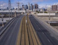 40 triệu dân California, nhà ai nấy ở…