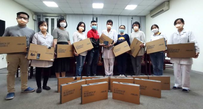 ASUS hỗ trợ thiết bị trị giá 10.000 USD cho cơ quan phòng chống dịch COVID-19 của Việt Nam