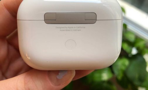 Apple gia công tai nghe AirPods Pro tại Việt Nam